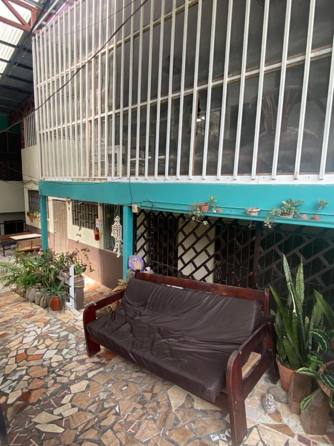 Blue Morpho House B&B Manuel Antonio Eksteriør billede